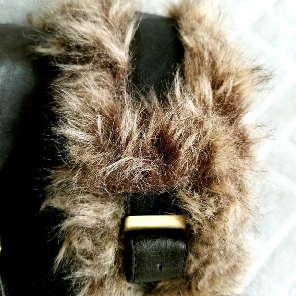 Fur top brown ankle boots with buckles - Picture 2 of 5